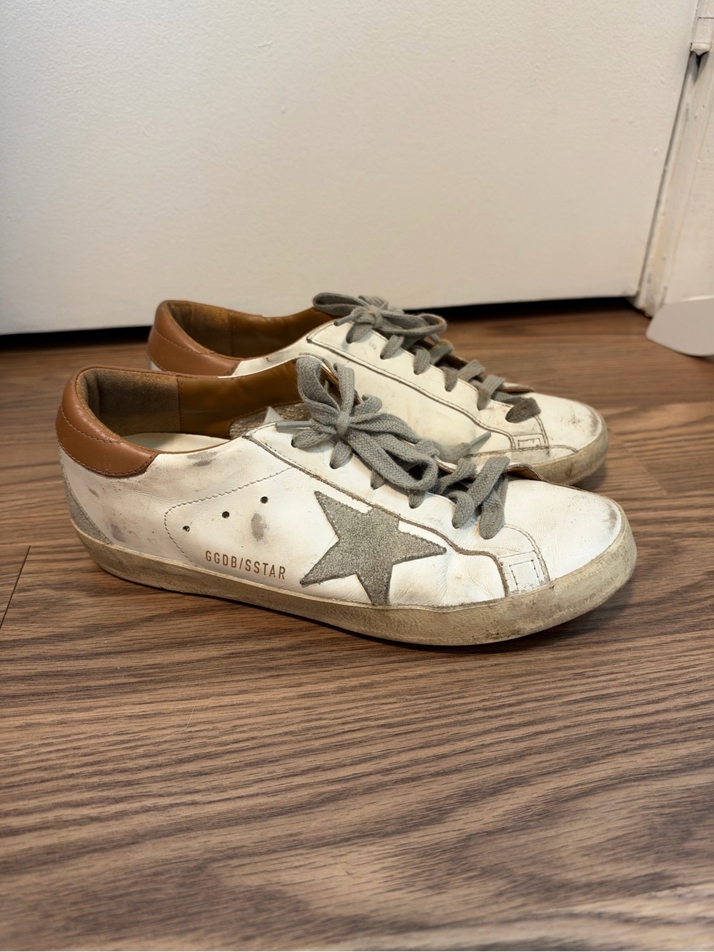 Golden Goose Super-Star White Gray Suede Star Sneakers EU 38